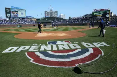 Cubs wary of unfriendly wind holding back Tucker